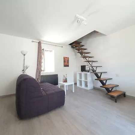 Apartment Maison Kyprea